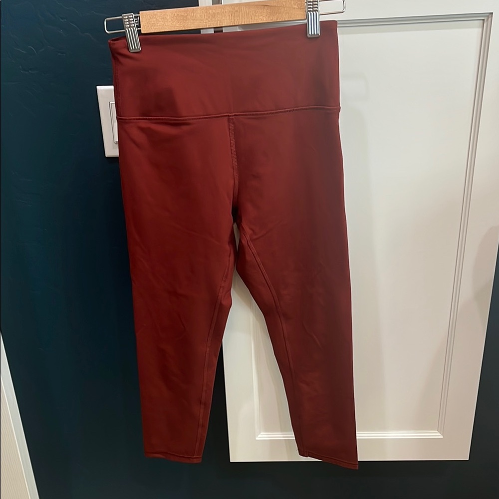 Zobha capri leggings